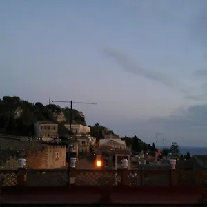 Odeon Apartamento Taormina